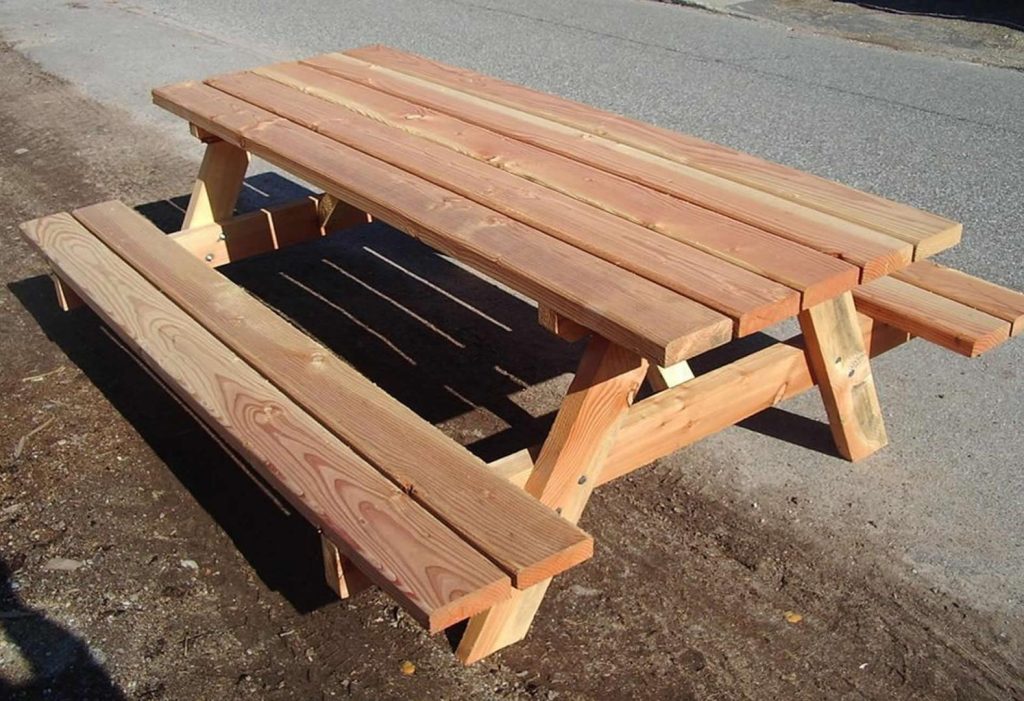 Banc de jardin en bois